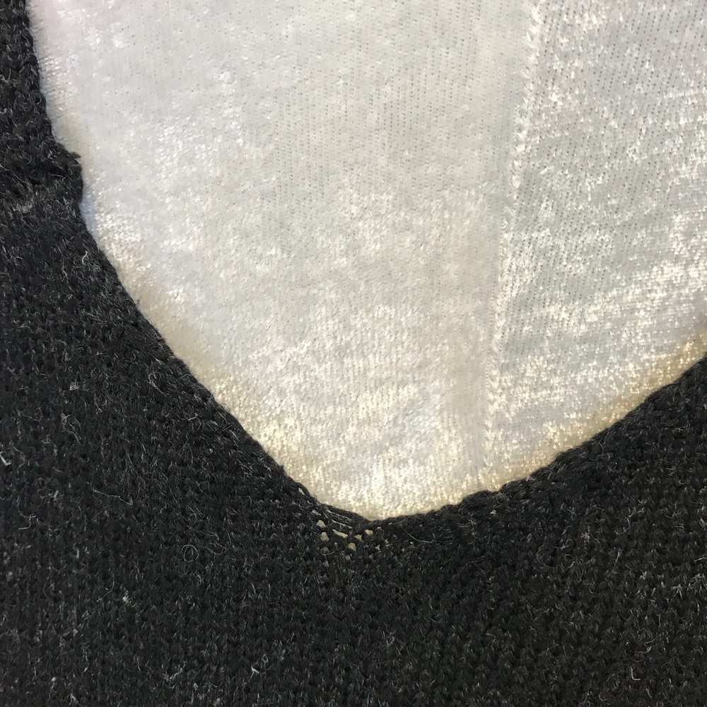 Eileen Fisher asymmetrical cable knit vest - Picture 8 of 8